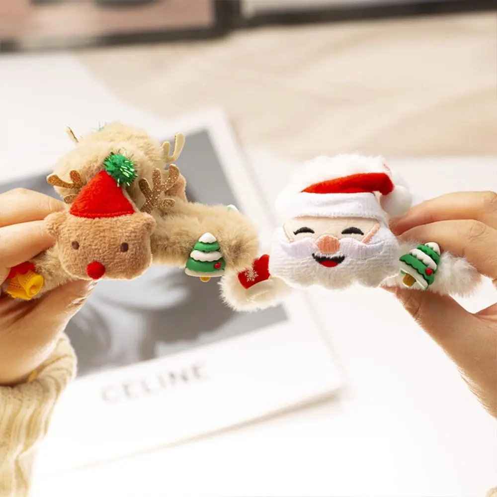 Lovely Santa Claus Hair Accessory Plush Elk Shark Clip Hair Grip Women Hairpin Korean Style Hair Clip Christmas Hair Claw