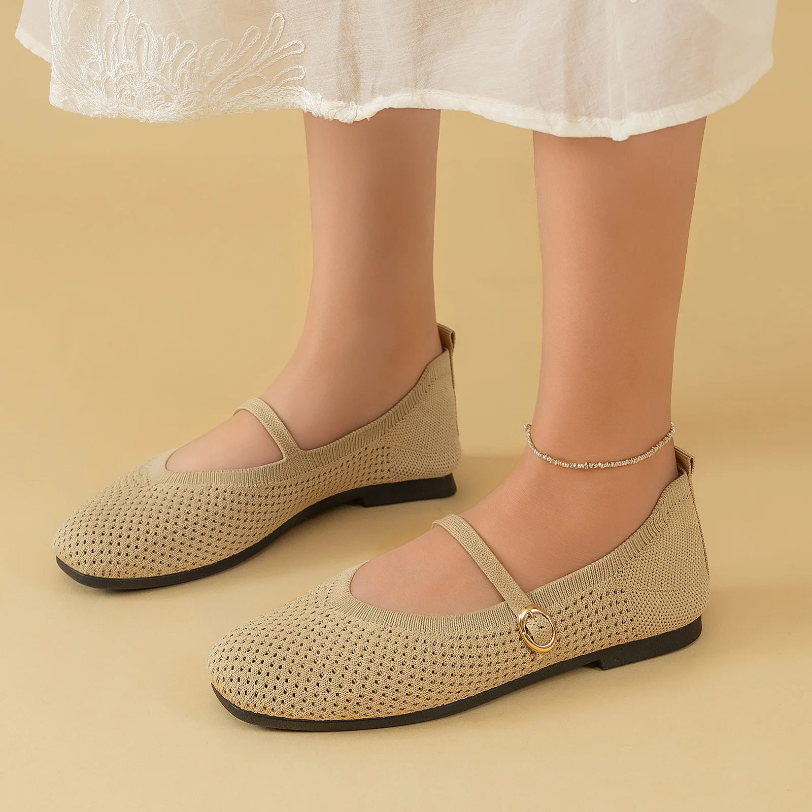 Sommerliche Damen-Mary-Jane-Schuhe mit Lochmuster, weicher flacher Sohle, leichtem Schnallenverschluss, atmungsaktiv, lässig, modisch, Ballerinas – Detail 2
