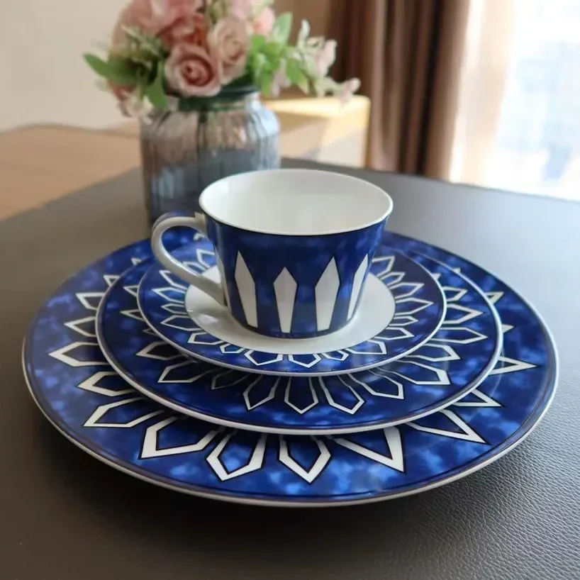 

European-Style Exotic Blue Plate Home Breakfast Personality Plate Dish Home Decoration Sample Decorative Tray Ceramic Plates