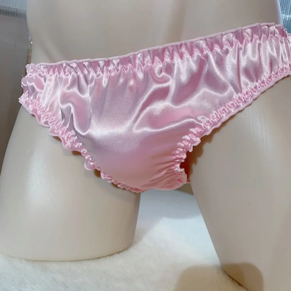 Man's Pink Elastic Low Waist Silky Touch Soft Panty Breifs Live Show Dance Sexy Costumes BF DJ Club Bar Private Party