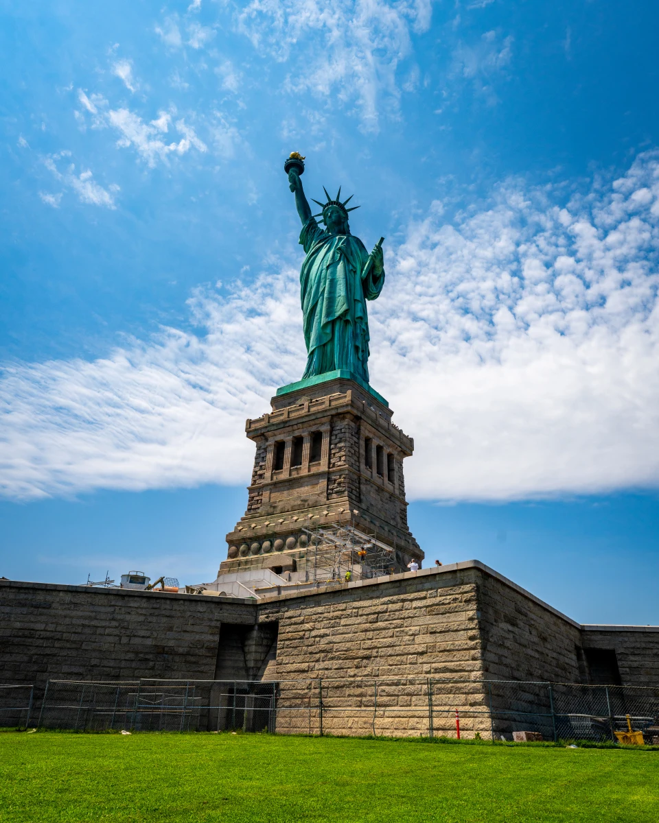 

Гибридный контроллер заряда 4000 Вт 5 кВт для ветровых и солнечных систем с эквалайзером, 12В 24В 48В AUTO, MPPT для солнечных и ветровых батарей, для литиевых и свинцово-кислотных аккумуляторов