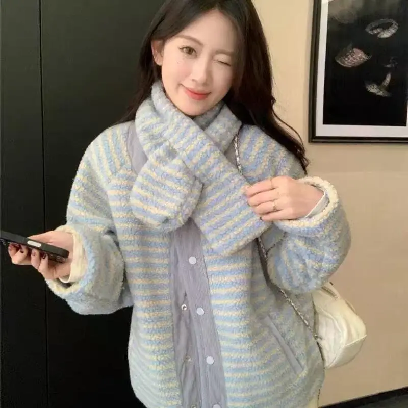 

Women's Padded Jacket Outdoor Daily Wear Reversible Striped Fleece Coat Women Winter Thick Loose Warm Round Neck Korean Style