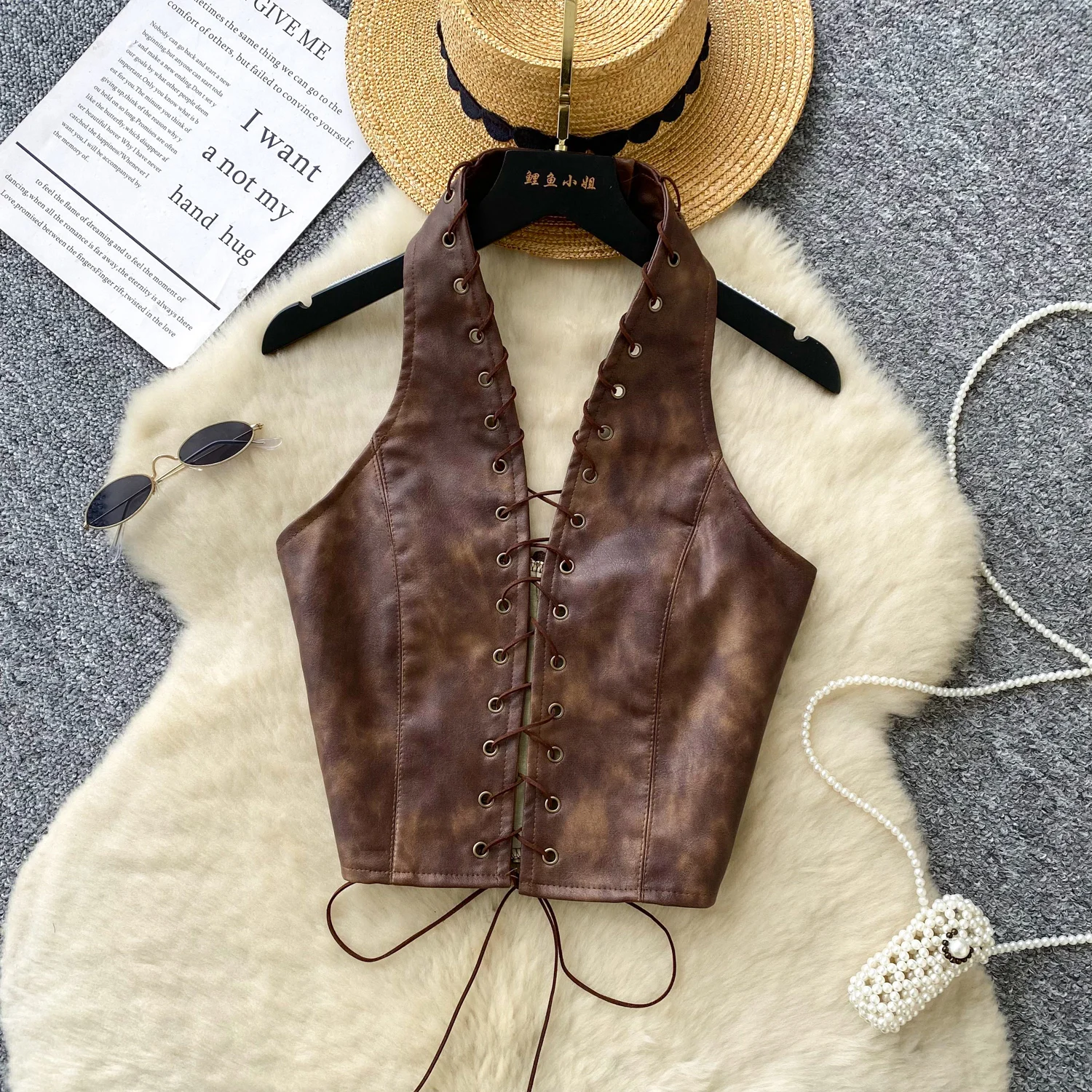 Women Chic vintage hollow out halter Camis Slim  Sexy Fashion Summer Tops Women Beach Crop Top