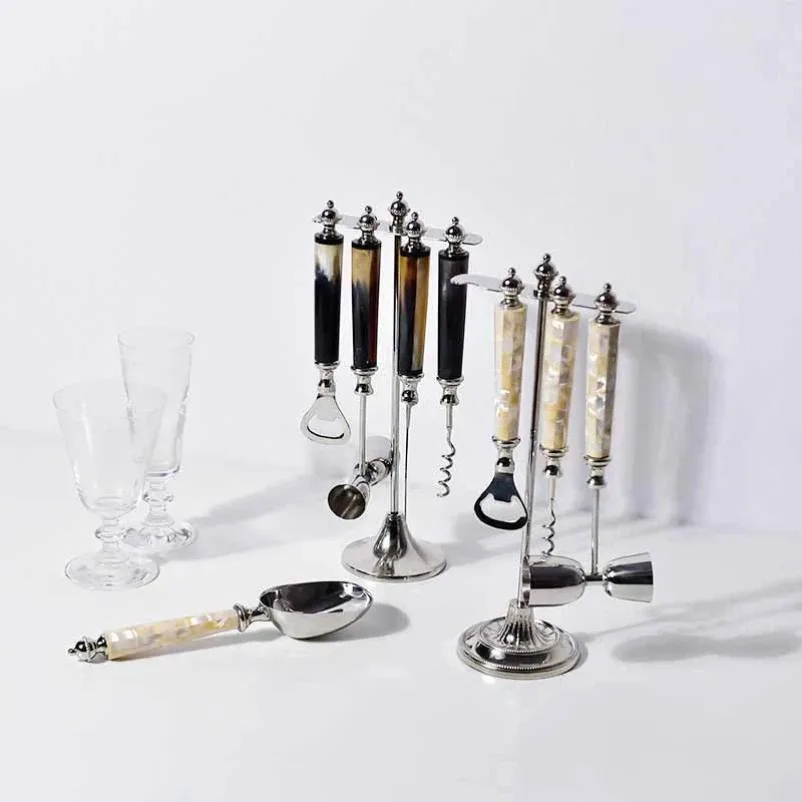Resin Cow Bone Wine Opener Creative Bottle Starter Bar Cabinet Home Decor Model Room Restaurant Display Craft Gift