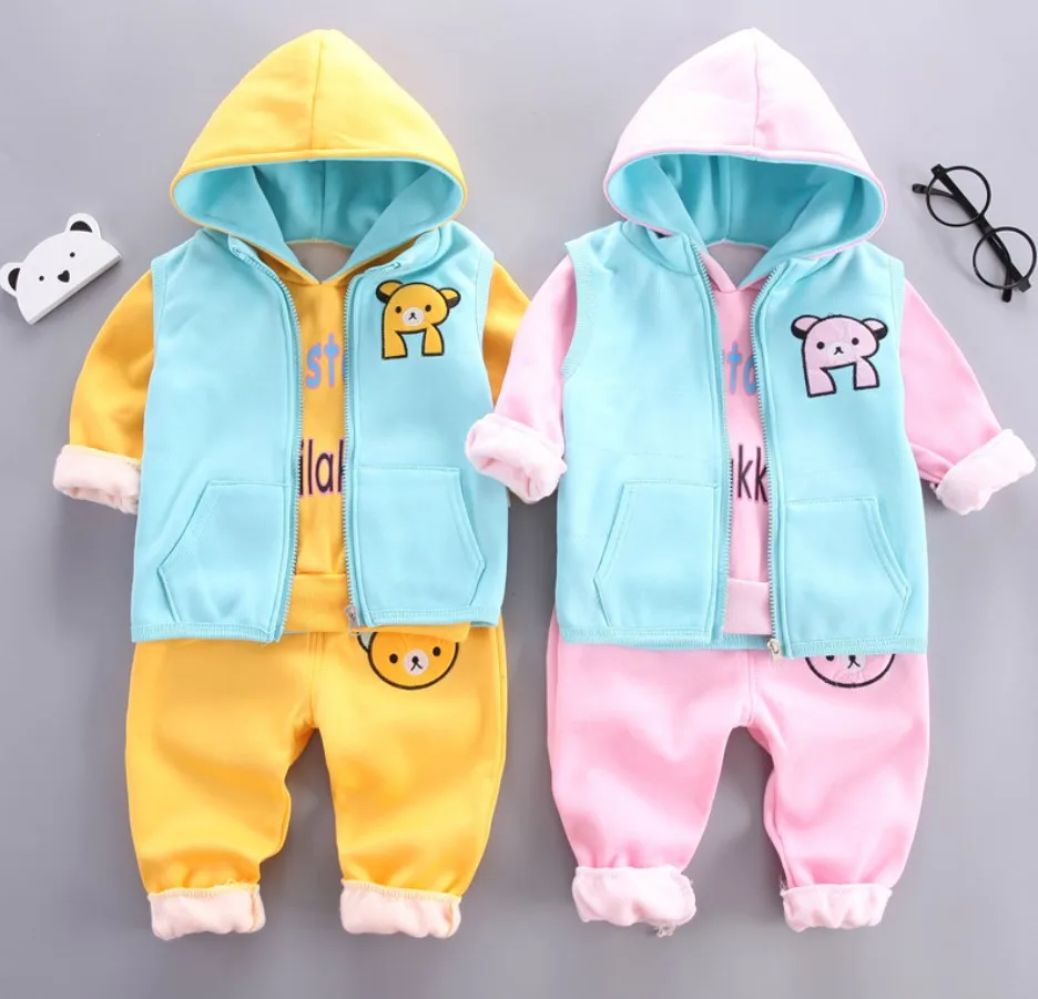Winter Warm Baby Girls Clothes Set Boys Autumn Thick Cartoon Bear Jacket Vest Pants 3Pc For 1-4 Years Kids Clothes Casual Outfit