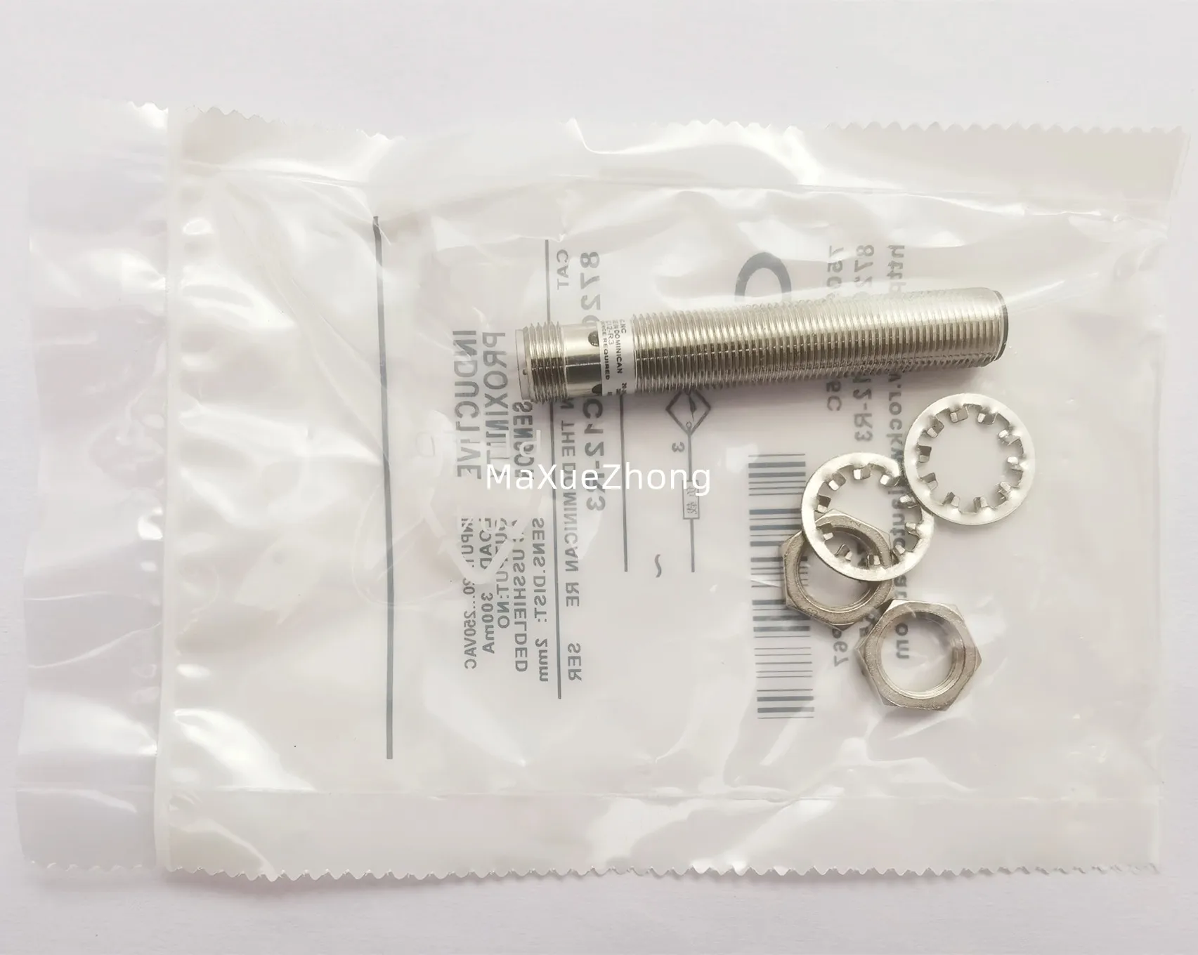 Original New 100% proximity switch 872C-A2N12-R3 872C-A2C12-R3 inductive sensor