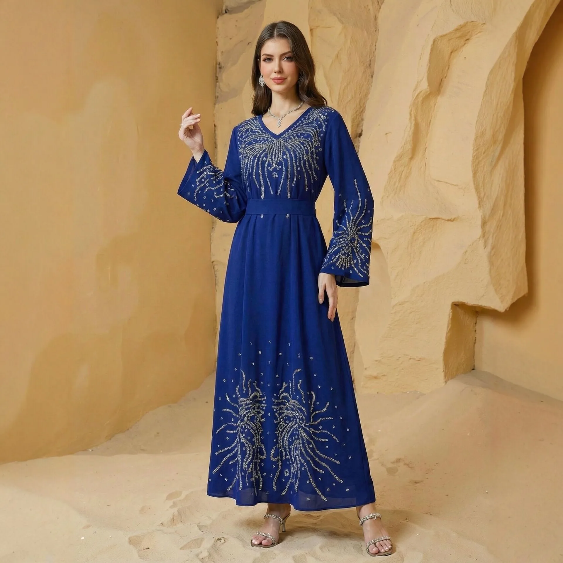 

Tl472 Wide-sleeve Loose Heavy-duty Handmade Diamond-studded Robe Dress Long Dress Robe Abaya Ramadan Dubai Luxury Islam Elegant