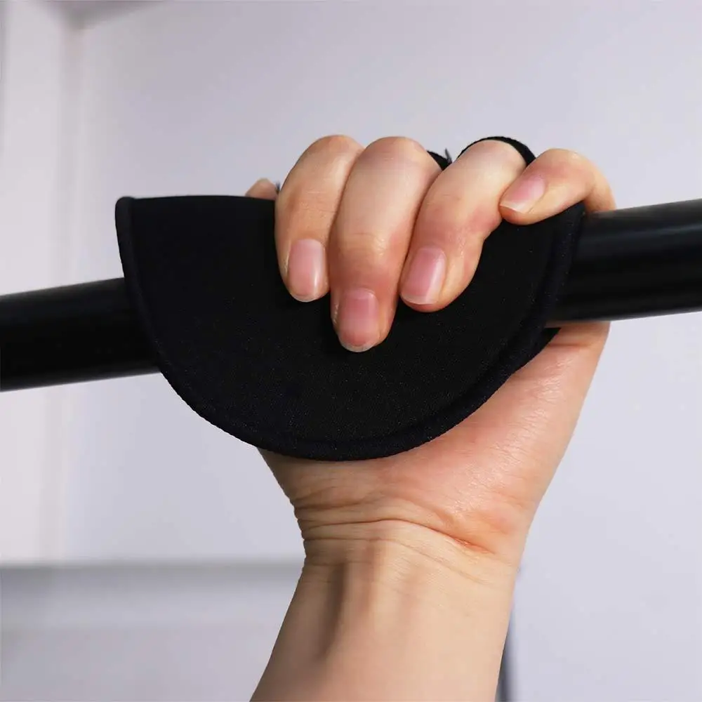 1 Pair Non-slip Fitness Palm Protect Pads Thicken Wear-resistant Weightlifting Hand Protect Pads Four-finger Durable