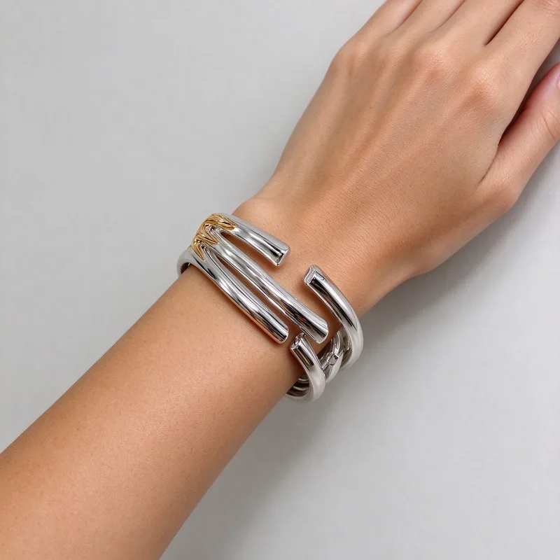 Multi Strand Curved Open Bangle with Gold Texture Detail, Layered Arch Design Cuff, Elegant, Polished Mirror Surface, 19cm, High Quality Alloy, Hypoallergenic, Trendy Statement Wrist Jewelry Piece, Durable Premium Finish, Ideal Christmas Gift for Her