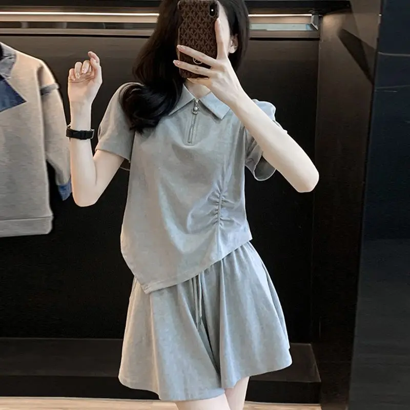 

Gray Casual Sporty Short Sleeve Set Women Summer Fashionable Trendy Wide Leg Shorts Two Piece Set Cute Active High Waist Shorts