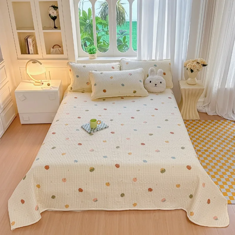 

Новый набор постельного белья с принтом, милый и простой дизайн, приятный для кожи и комфортный, для студенческого общежития, комплект из трех предметов.