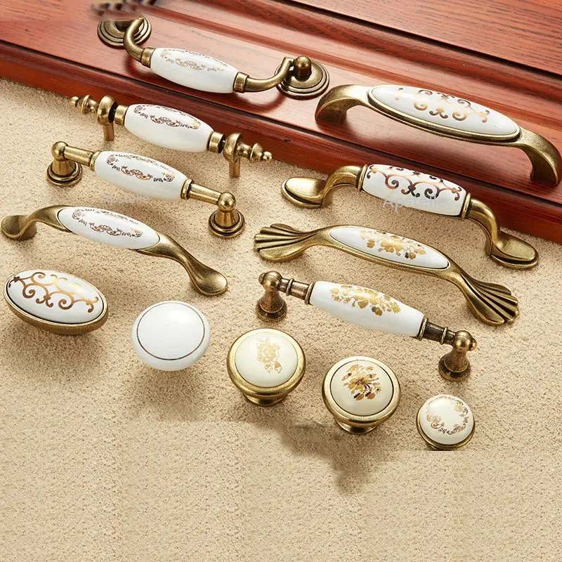 Handle Furniture  WHite Ceramics Golden Flower  Kitchen  Door Pulls Drawer Drawer Fashion Handles Wardrobe Knobs Cabinet Pulls