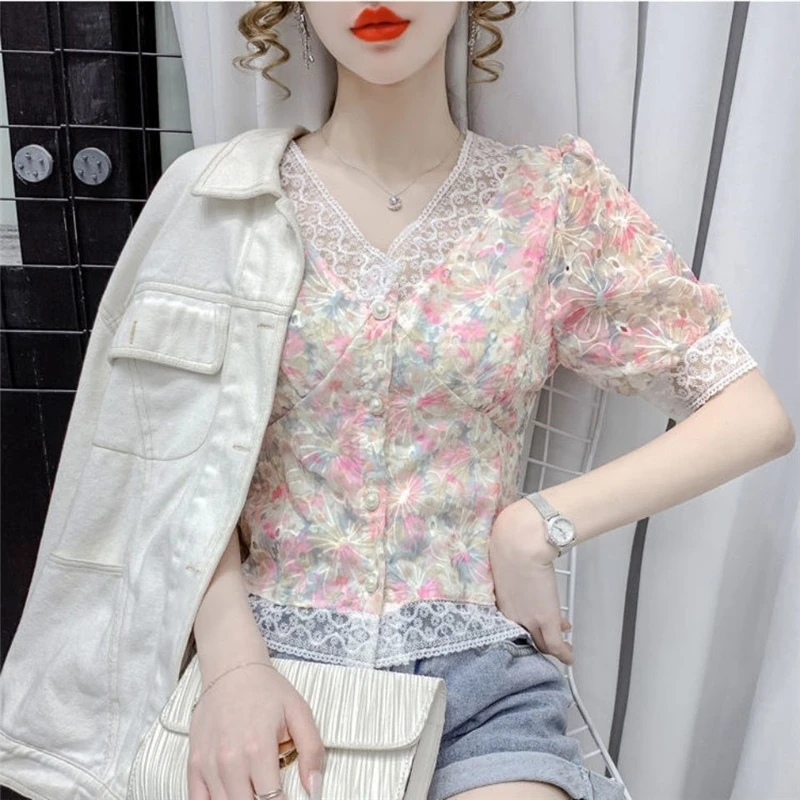 Women Floral Print Lace Embroidery Vintage Elegant Shirt Summer Korean Fashion V Neck Sweet Kawaii Blouse Short Sleeve Chic Tops