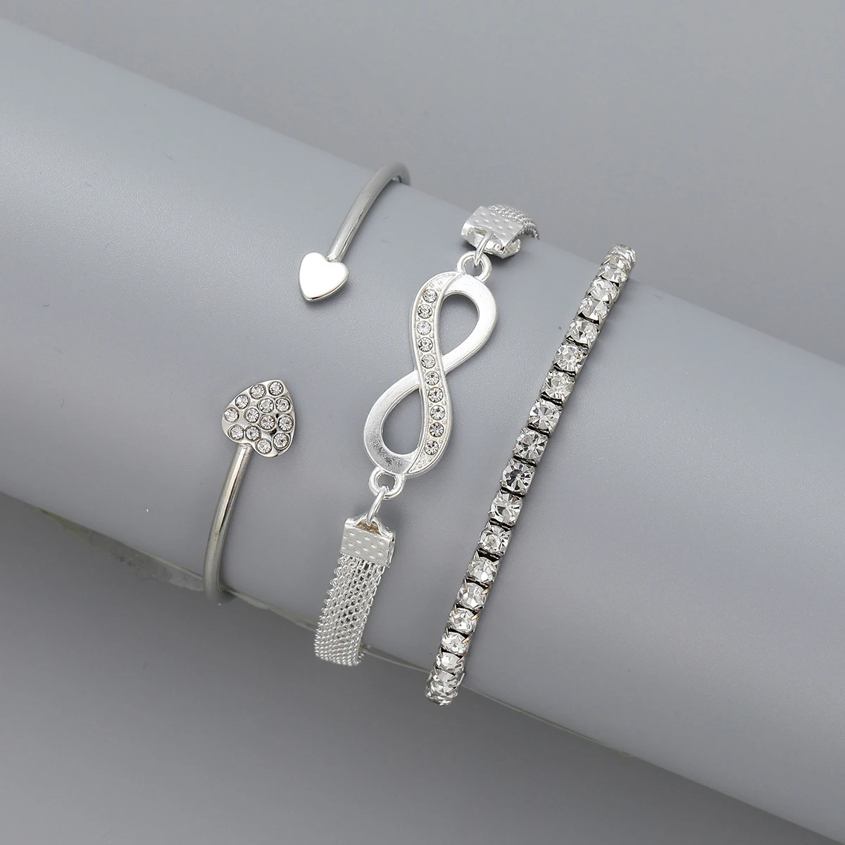 3pcs Love Opening Temperament Drill Bracelet Design Creative Retro Simple Lucky 8 Bracelet for Women New Style Bracelet image 3