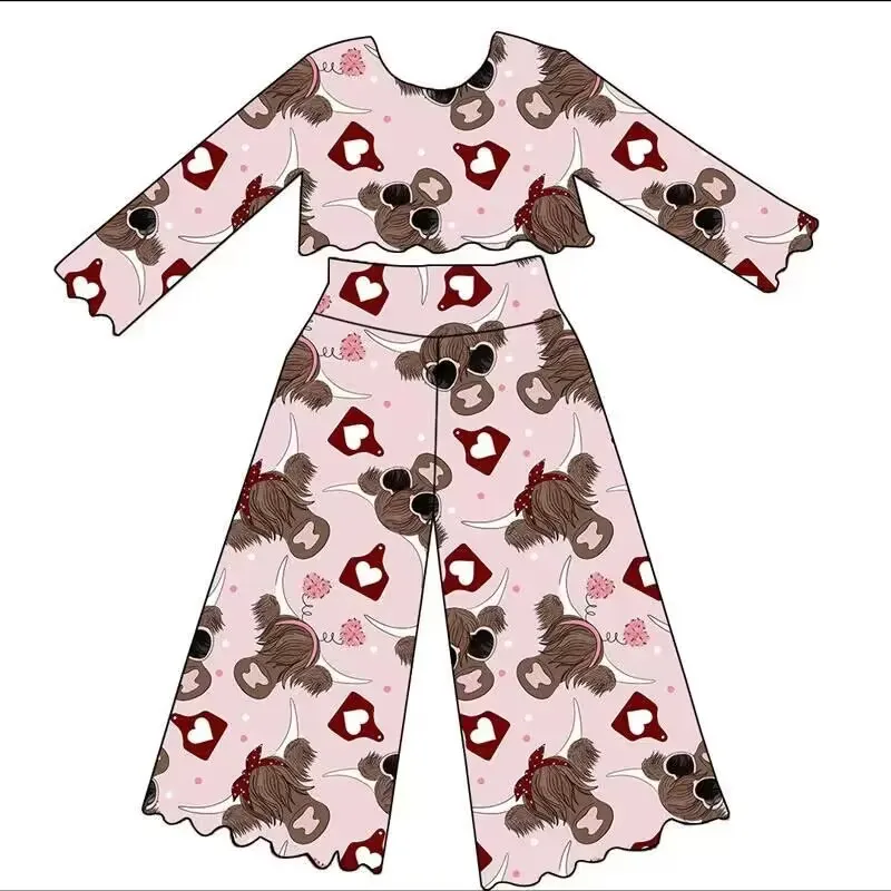 

Valentine's Day girls clothes long-sleeved tops and trousers suit casual style heart and cow pattern milk silk fabric