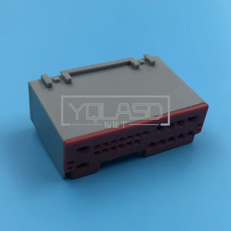 1 Set 24 Way AC Assembly Automotive Power Speaker Socket Audio Connector With Terminals For BUICK
