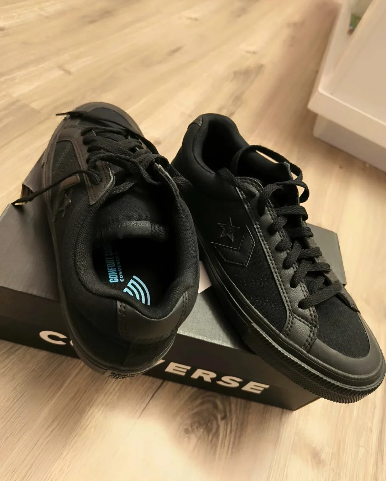 

Converse Удобные повседневные универсальные противоскользящие туфли с низким вырезом для мужчин и женщин, черные