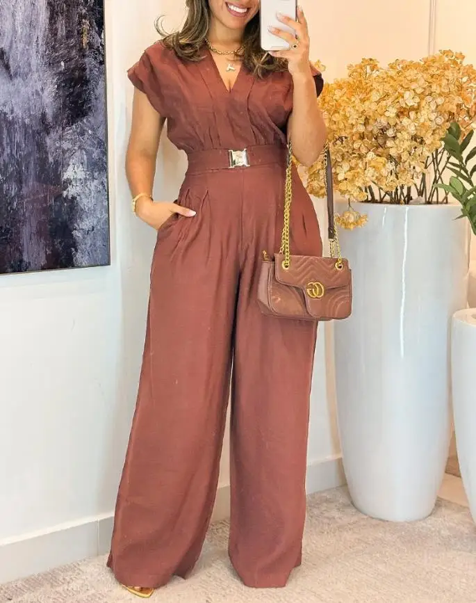 

V-neck short sleeved metal buckle wide leg jumpsuit, fashionable and casual, new women's clothing for summer 2025