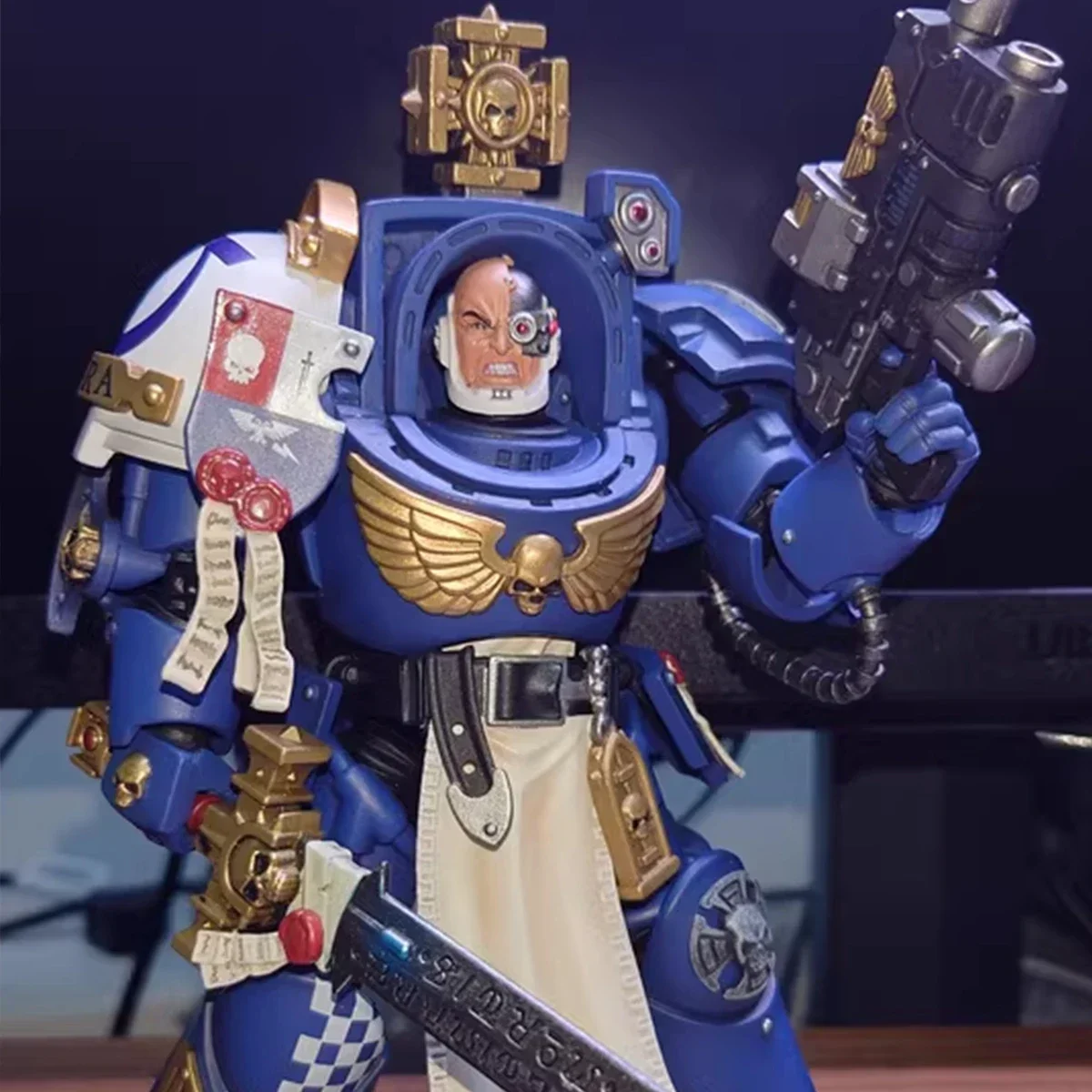 Joy ของเล่น Warhammer 40K Action Figure Ultramarines กัปตัน Terminator เกราะ Action Figure Joint Movable โหมดตุ๊กตาของเล่นของขวัญ