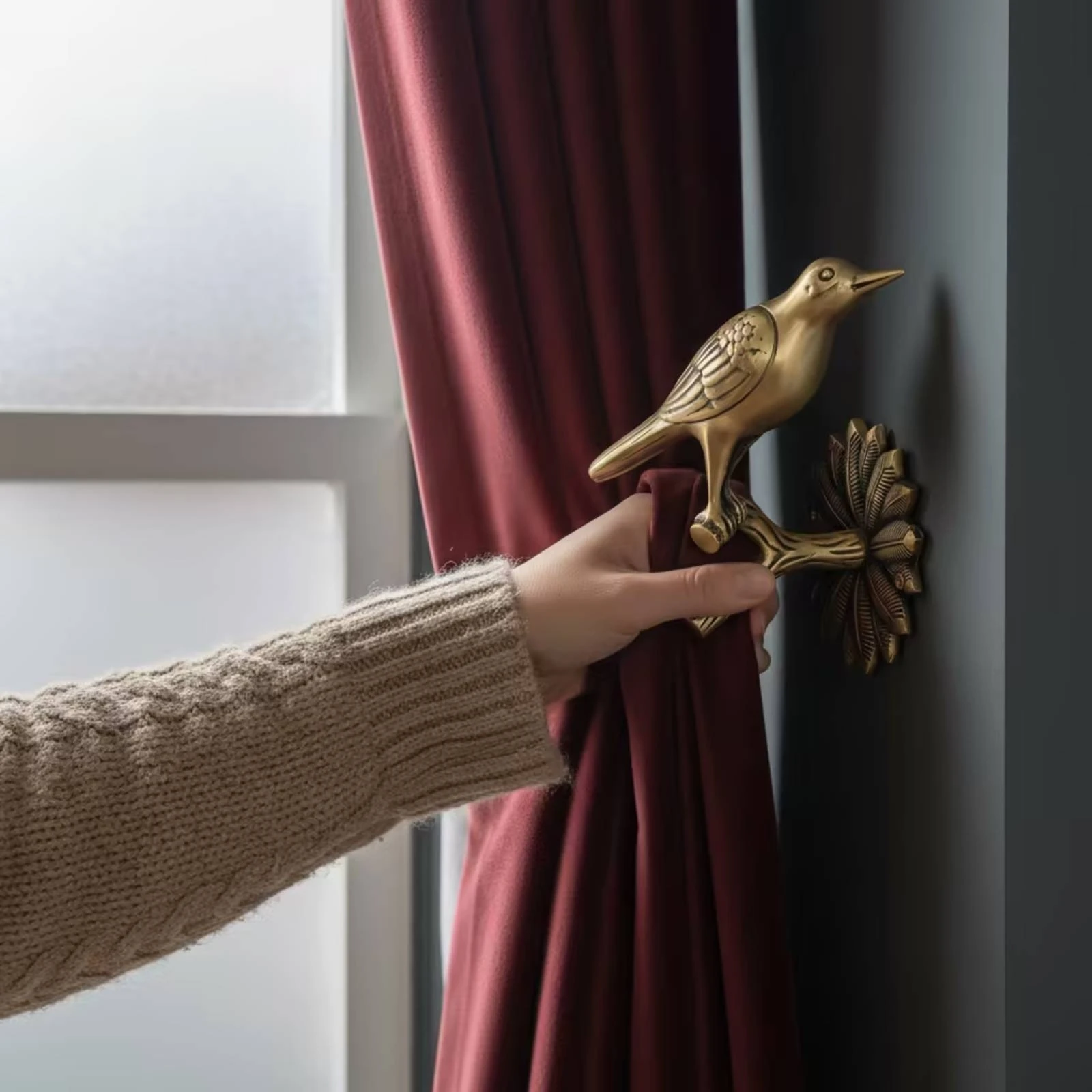 Curtain Holdback Decorative Curtain Holdback with Mounting Accessories Drapery Tieback Hook Carved Wall Hook Sturdy