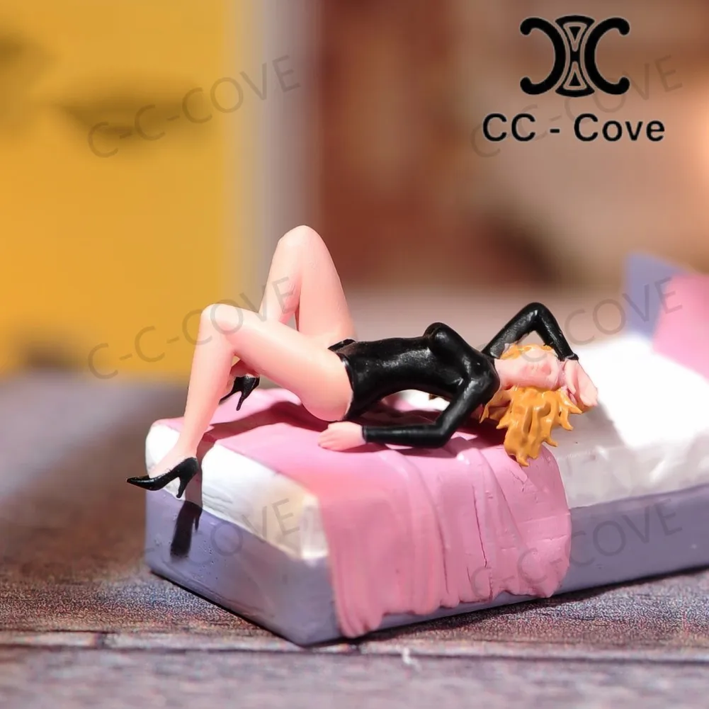 Painted Miniatures1/18 1/24 1/43 1/64 1/87 Seductive Girl Wearing A Black Tight Fitting Outfit Figure Model Toys View Decoration - Image 4
