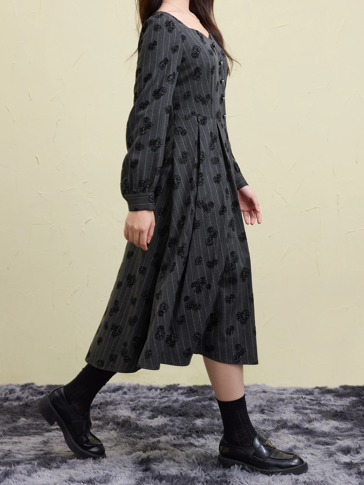 DUSHU Women Winter Print Dress Thicken Warm Female Winter Grey Puff Long Sleeve Dress X-LINE Square Neck Dresses 24DS84507