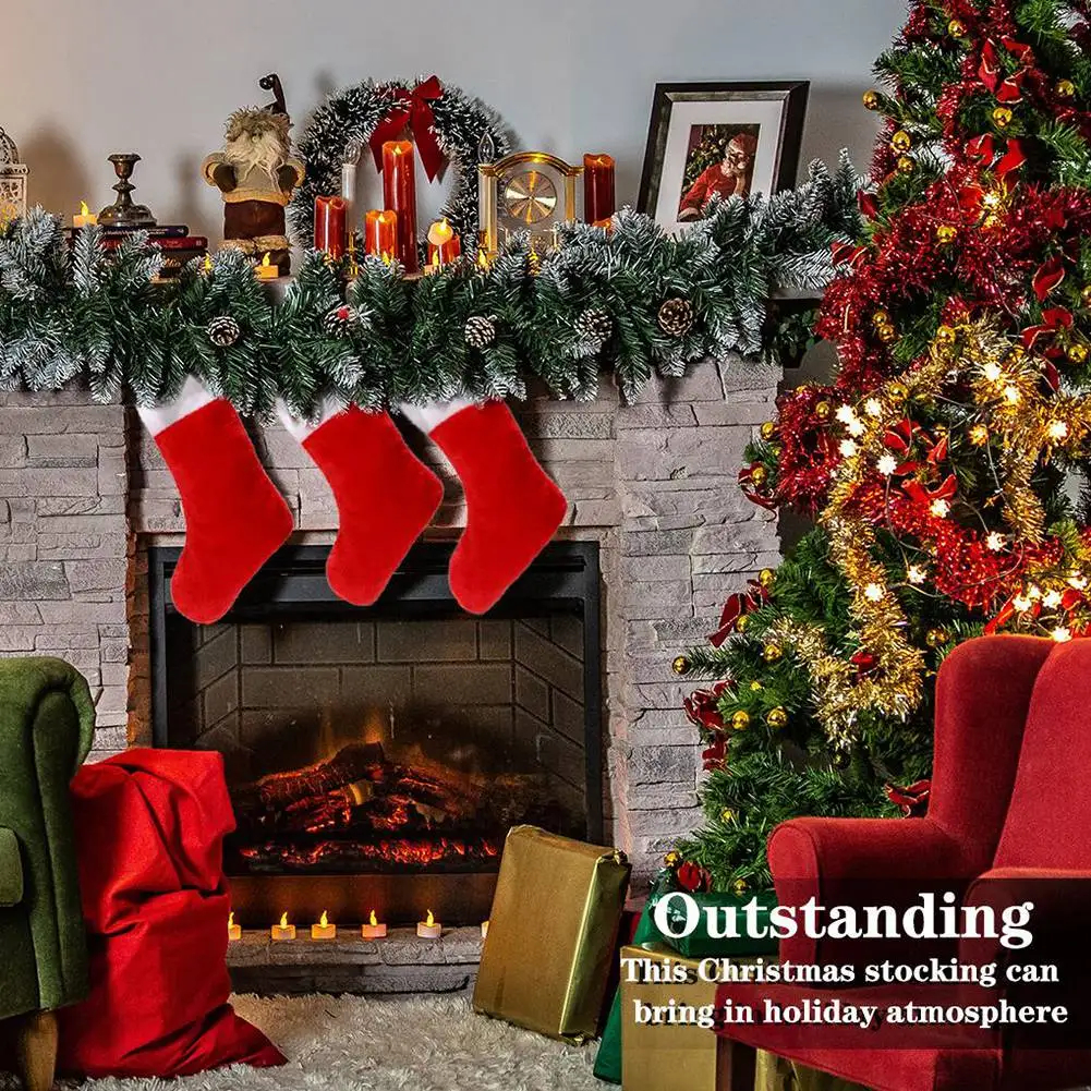 10 Uds. Medias navideñas de fieltro rojo, soporte para medias navideñas, calcetines, hogar, chimenea, bolsas de almacenamiento de regalo para vacaciones