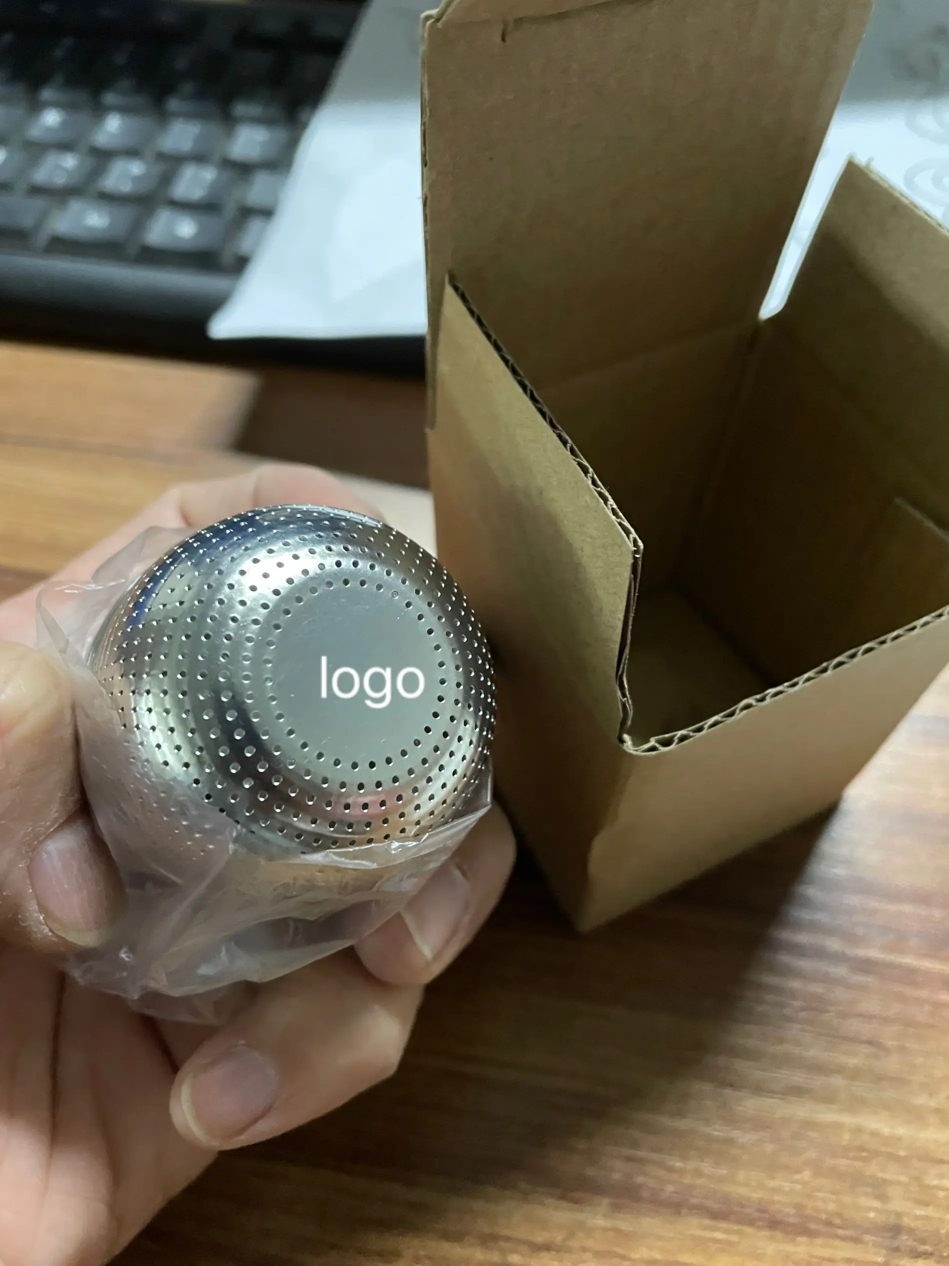 كرة فلتر الهيدروجين القلوية عالية الجودة من الفولاذ المقاوم للصدأ تستخدم لتنقية المياه الصحية بقيمة PH 8-10