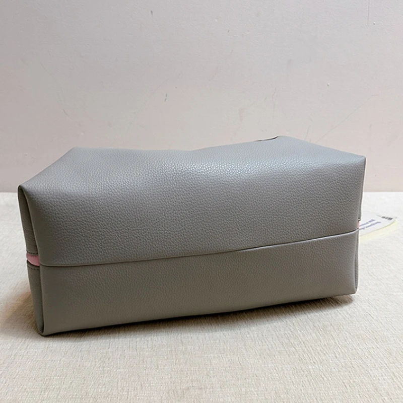 Damen-Tragetasche, mehrschichtige Schultertasche mit großem Fassungsvermögen und Reißverschluss, Damen-Vintage-Handtasche mit mattiertem Finish, ideal für Büro, Pendel und den täglichen Gebrauch, mit Tragegriff. – Detail 4
