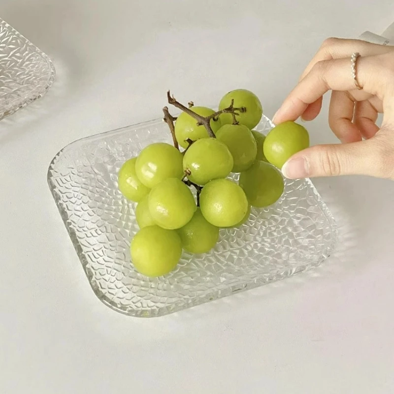 Creative Engraved Glasses Tray Dessert Fruit Plates Cake Plate Transparent Glass Salad Plates Restaurant Kitchen Accessories