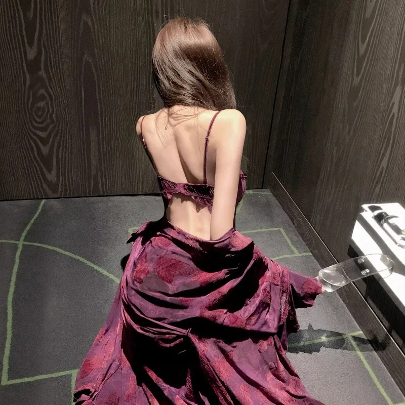 Sexy Purple High-end Suspender Nightdress, New Feminine Halter Pajamas, Outer Robe, Battle Robe, Solid Color Set.two-piece Dress
