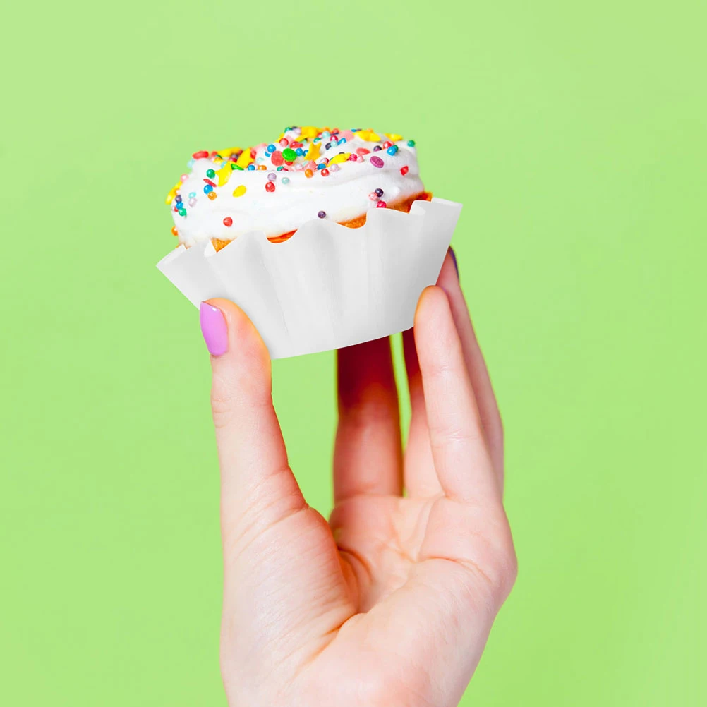 

100 Pcs High Temperature Resistant Paper Cup Practical Baking Cups Muffin Square Cupcake