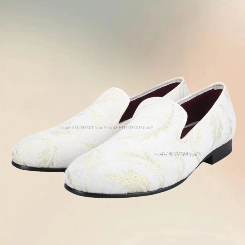 

Beige and Gold Jacquard Fabric Loafers Fashion Comfort Slip On Men Shoes Novel Handcraft Runway Party Wedding Men Casual Shoes