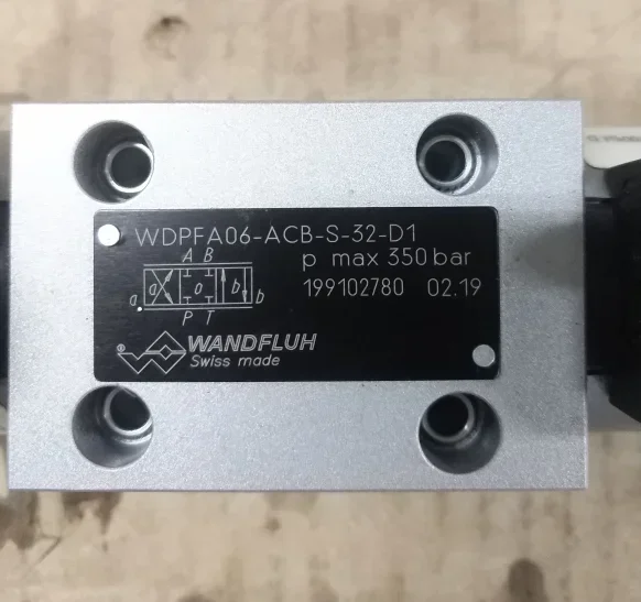 صمامات الملف اللولبي Wandfluh WDMFA06-ACB-G24-M29