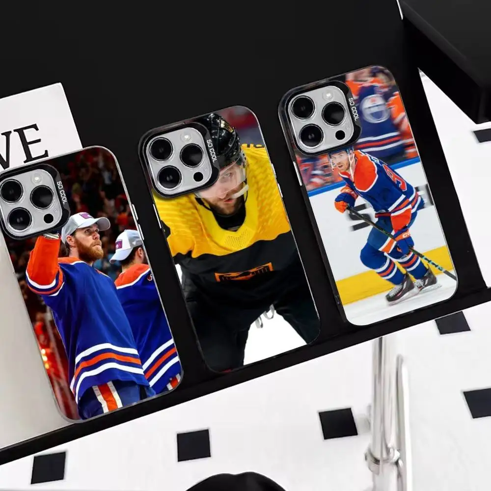 SPORT-Ice Hockey-Connor McDavid-Canada-Centre Forward Phone Case For IPhone 17,16,15,14,13,12,11 Plus,Pro Max,XS,Colorful Silv