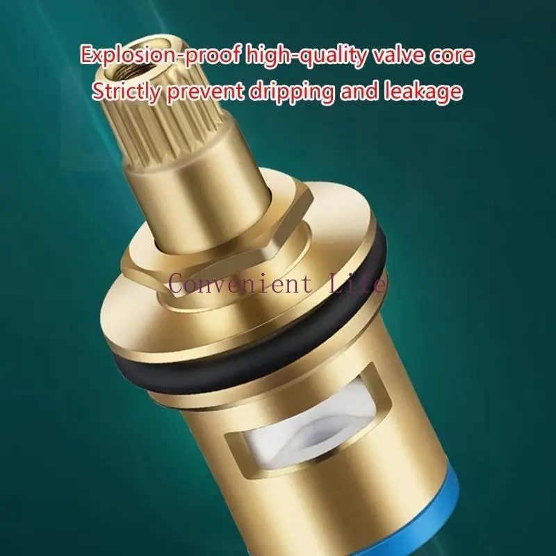 الحنفية النحاسية الصغيرة الفعالة والسريعة L1EE تعمل على حل احتياجات التنظيف الخاصة بك بسهولة #2