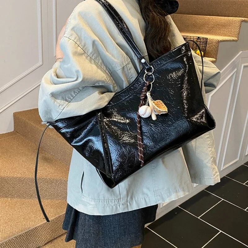 Borsa da donna realizzata in pelle robusta con ispirata a Parigi e stile vintage quotidiano alla moda ​