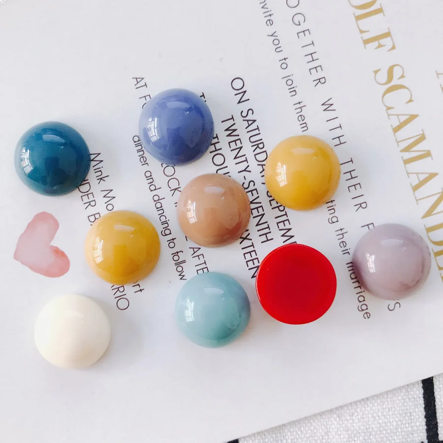 

4 pieces / lot temperament simple candy color round resin ear decoration patch fittings Other