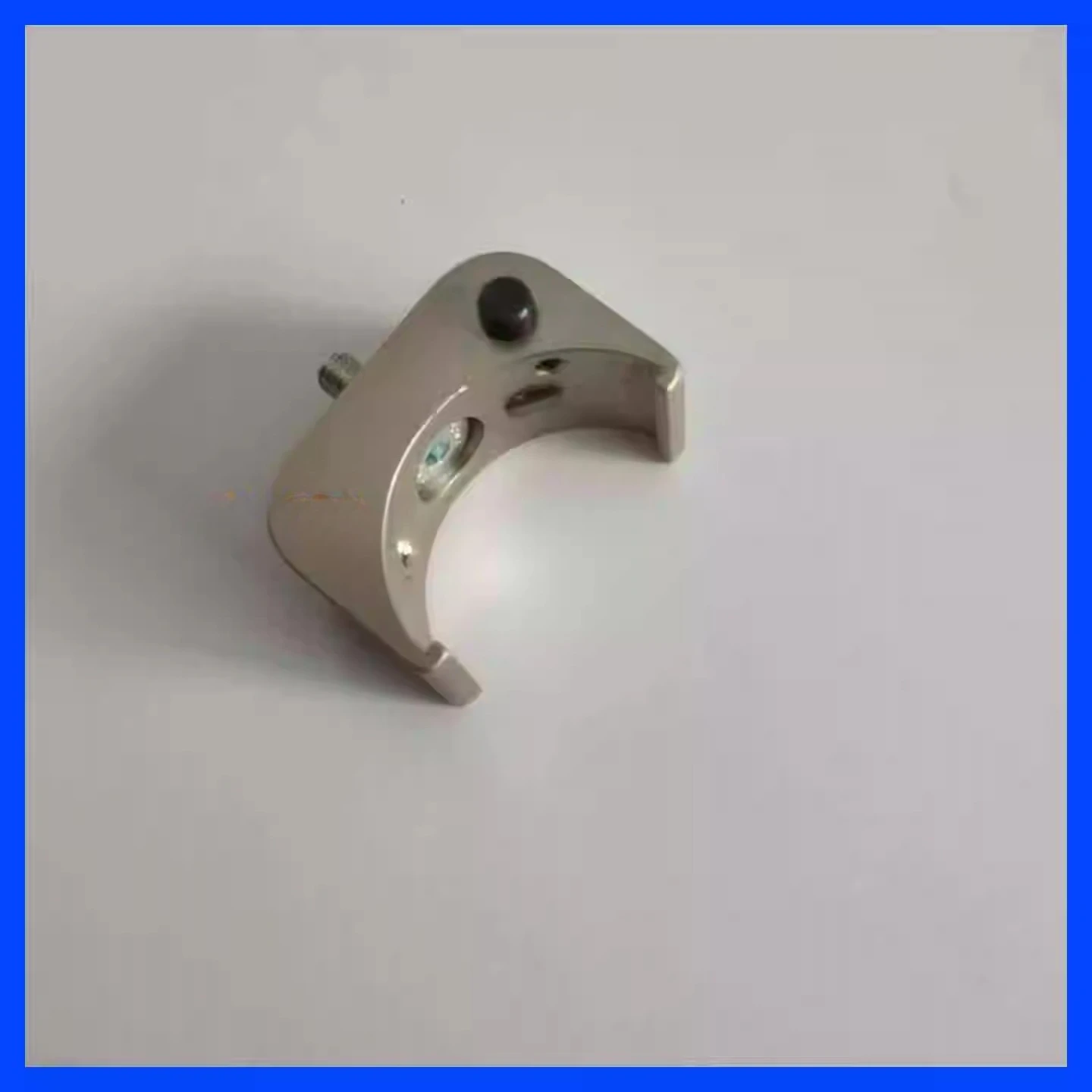 Electric hydraulic pliers Crimping pliers Crimping pliers Die seat Lock button Clamp head