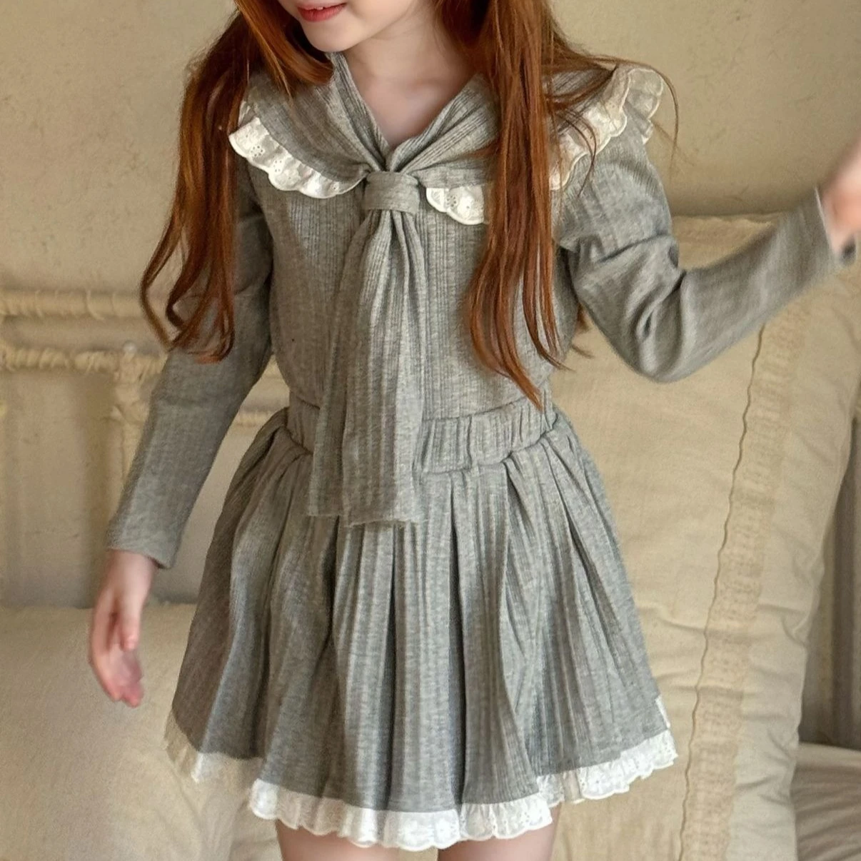 

Girls suit 2025 autumn and winter new children's clothing Korean Style girl baby gray lace knit skirt two sets of casual simple