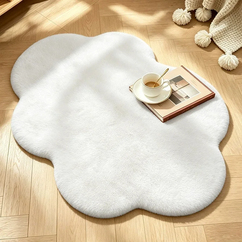 Claud Style Plush Rug Carpet for Bedroom Imitation Rabbit Fur Floor Mat Warm Winter Soft Bedside Area Rug Living Room Home Decor