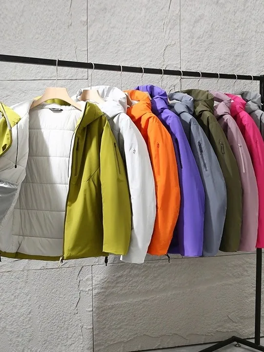 

Thiened Hooded Cotton Jaet for Men Outdoor Commuting Autumn Winter Warm Windproof Rainproof Stand Fit Long Sve Pure...