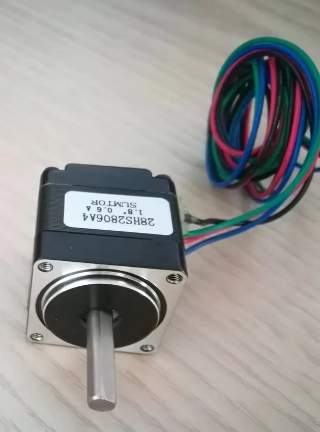 NEMA11 Stepper Motor with 4.5N.cm Motor Length 28mm 4-Wire 1.8 Degree Current 0.6A CE ROHS Single Output Shaft Stepping Motor
