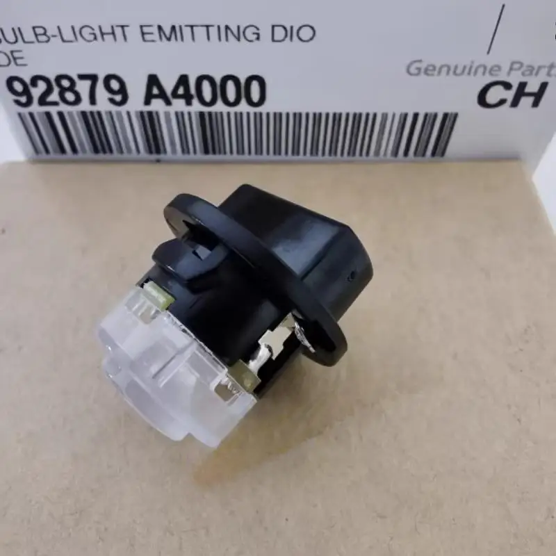 92879A4000 oryginalna żarówka LED do oświetlenia wewnętrznych, sufitowa, do Kia Carens 2014-2017 92879-A4000 — 2