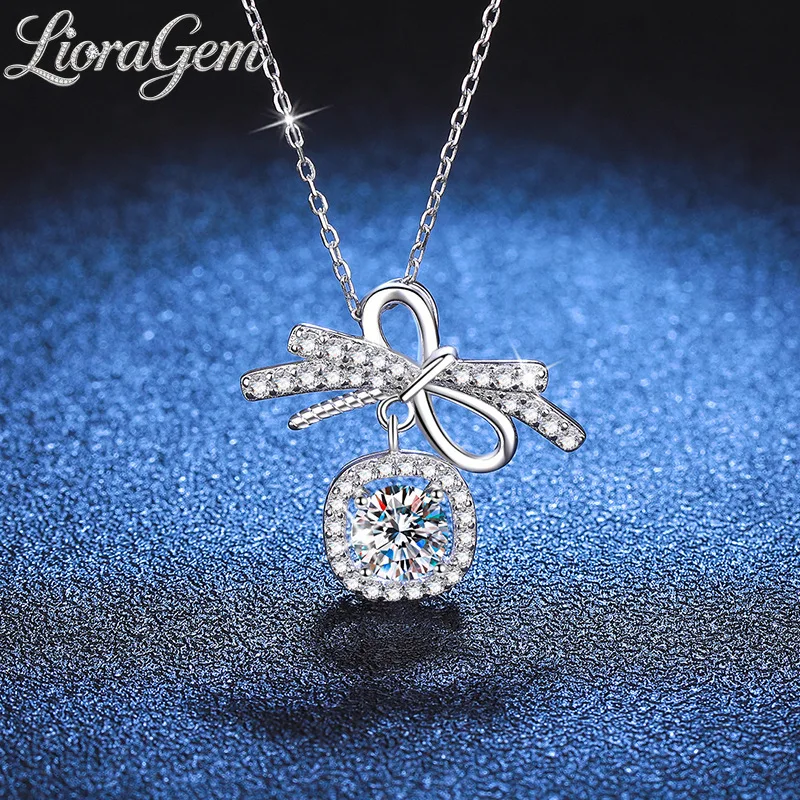 

LioraGem Platinum PT950 Fashion 1-carat Moissanite Necklace, Exquisite Bowknot Diamond Pendant Necklace for Women