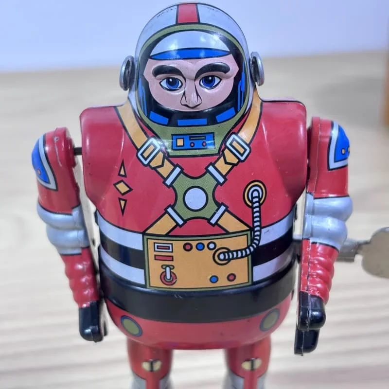 [Engraçado] coleção clássica retro clockwork wind up metal andando estanho spaceman astronauta robô recuar brinquedo mecânico crianças brinquedo