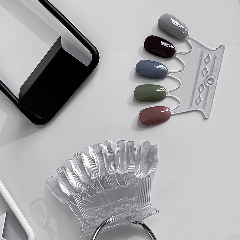 Falsche Nail Art Farbkarte Display Stand Gel Nagellack Vorlage Fächerform Nail Art Tipps Probenständer Nagellack Übungspalette