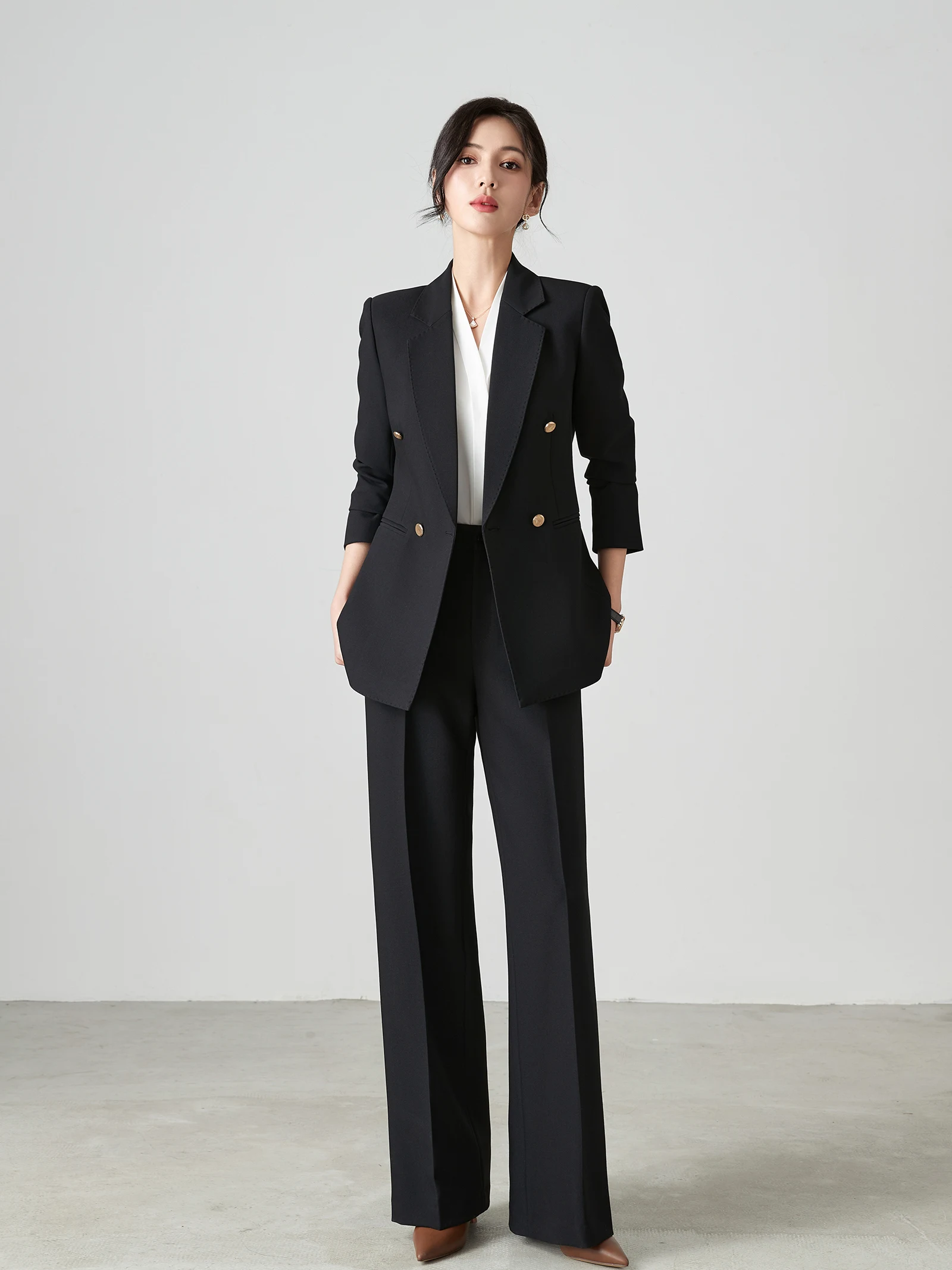 

Профессиональный деловой костюм для женщин 2025: весенне-осенний, приталенный, для деловых встреч и работы, из полиэстера, для повседневной носки, модный