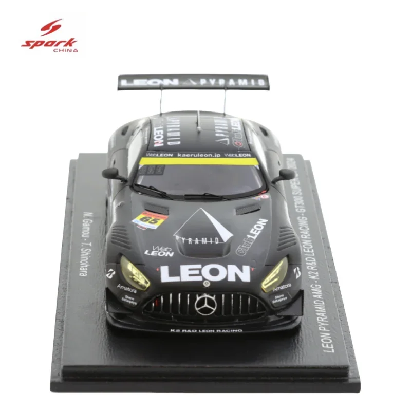 Spark 1/43 Mercedes-Benz AMG GT300 Super GT 2024 resin model, a children's collection decoration, a holiday gift for friends.