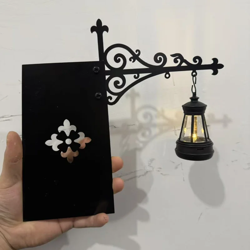 Bibliothekslaterne – dekorative Bücherregalbeleuchtung, Retro-Bibliothekslaterne, Bücherregallampe, multifunktionales warmes LED-Nachtlicht, Ornament